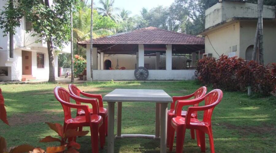 Hotel Mauj Resort, Thane 5